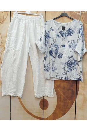 Costume deux pièces à col rond et imprimé floral